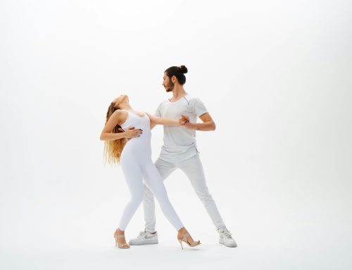 Cómo aprender a marcar y seguir el tiempo en los bailes en pareja